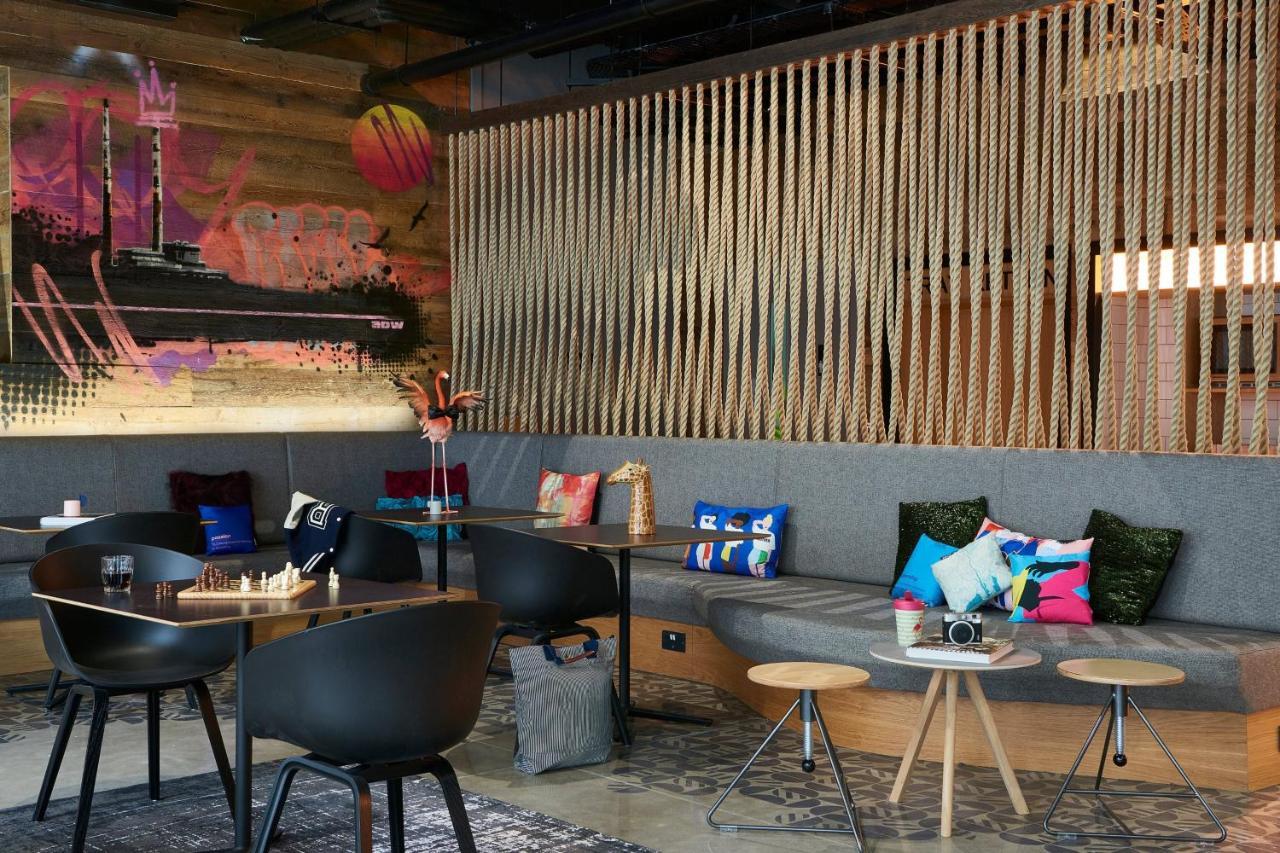 Moxy Dublin City Exterior foto
